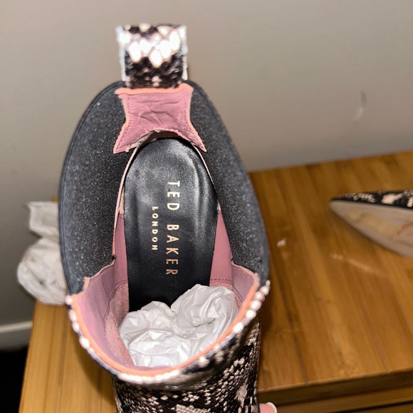 Ted Baker womens Rilans Ankle Boot Size - Picture 4 of 5